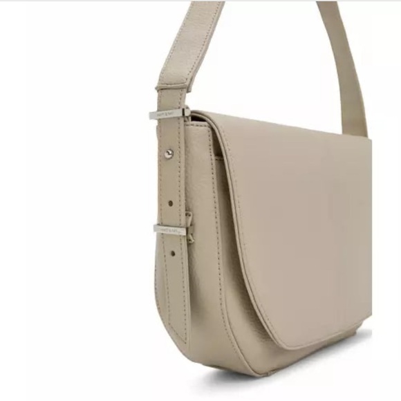 Matt & Nat Alik Vegan Shoulder Bag - in the colour Dream - Beige - Picture 10 of 12